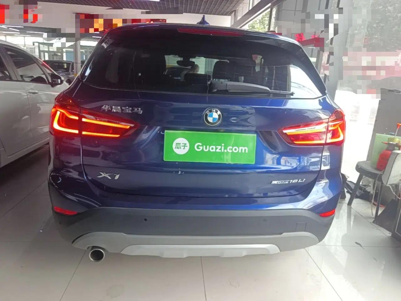 BMW X1 2019 sDrive18Li Premium Edition — миниатюра 5