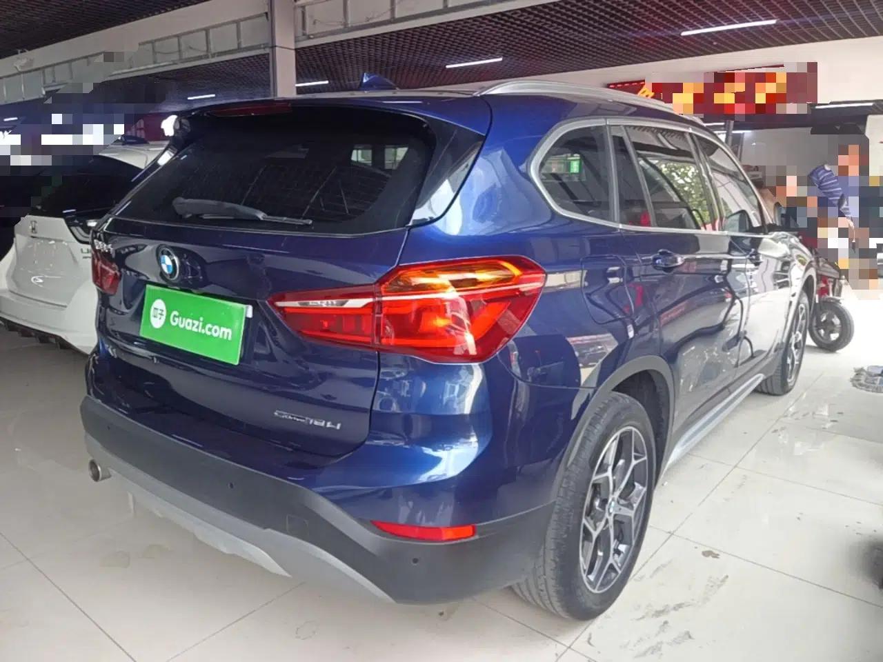 BMW X1 2019 sDrive18Li Premium Edition — миниатюра 6