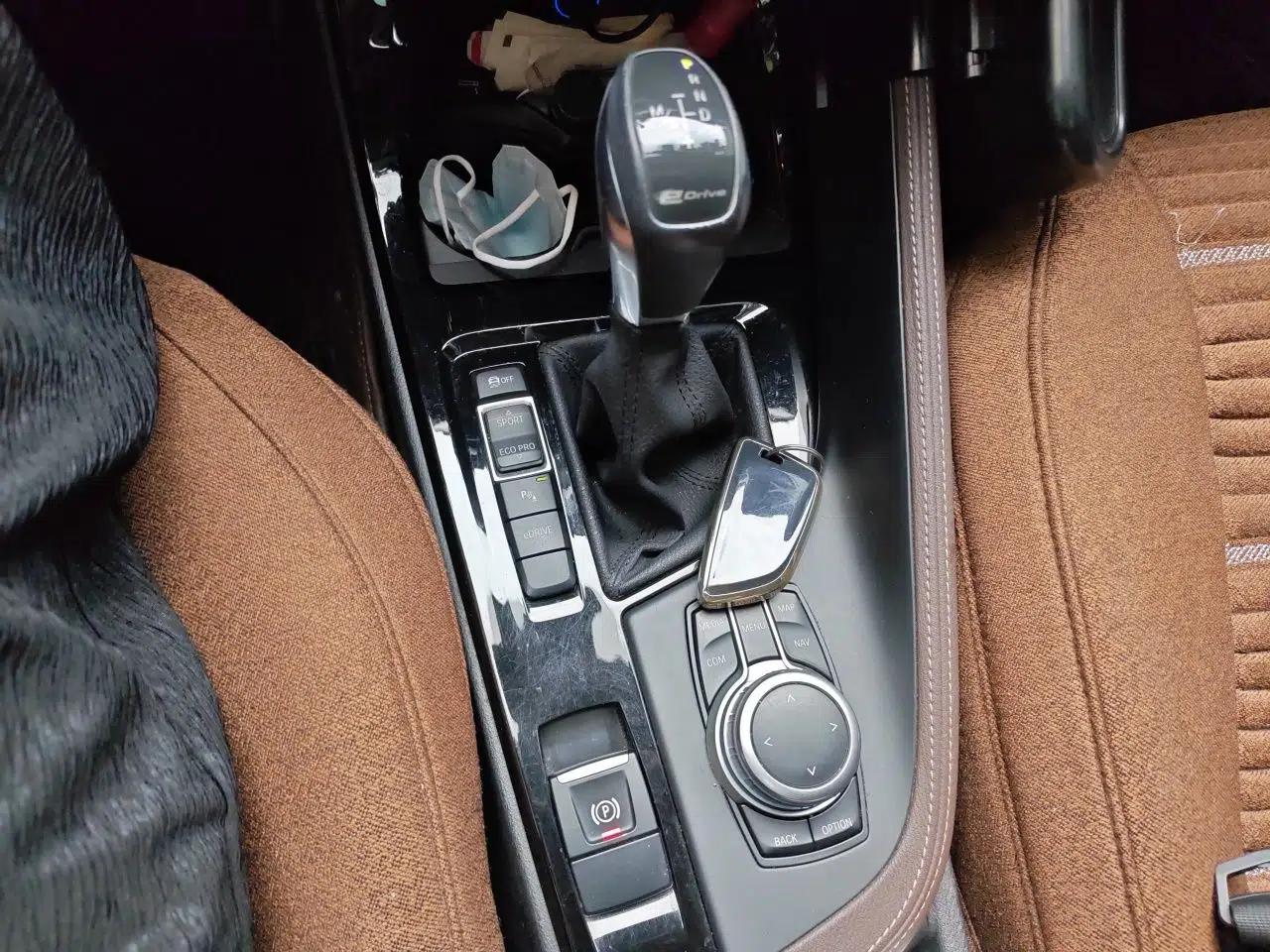 BMW X1 New Energy 2018 xDrive25Le Luxury Model — миниатюра 14