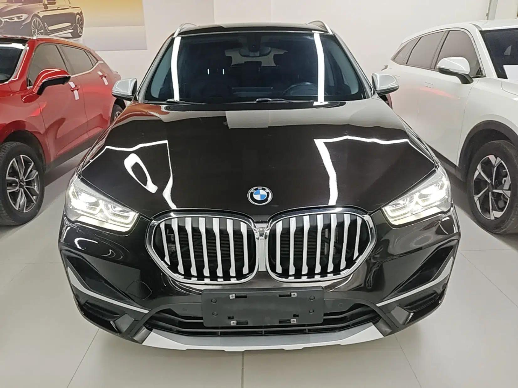 BMW X1 2021 sDrive20Li Premium Edition — миниатюра 2