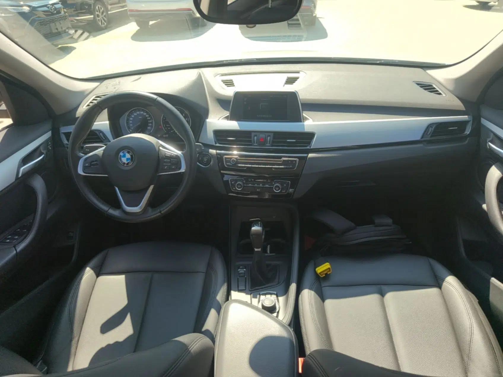 BMW X1 2019 sDrive20Li Leading Model — миниатюра 12