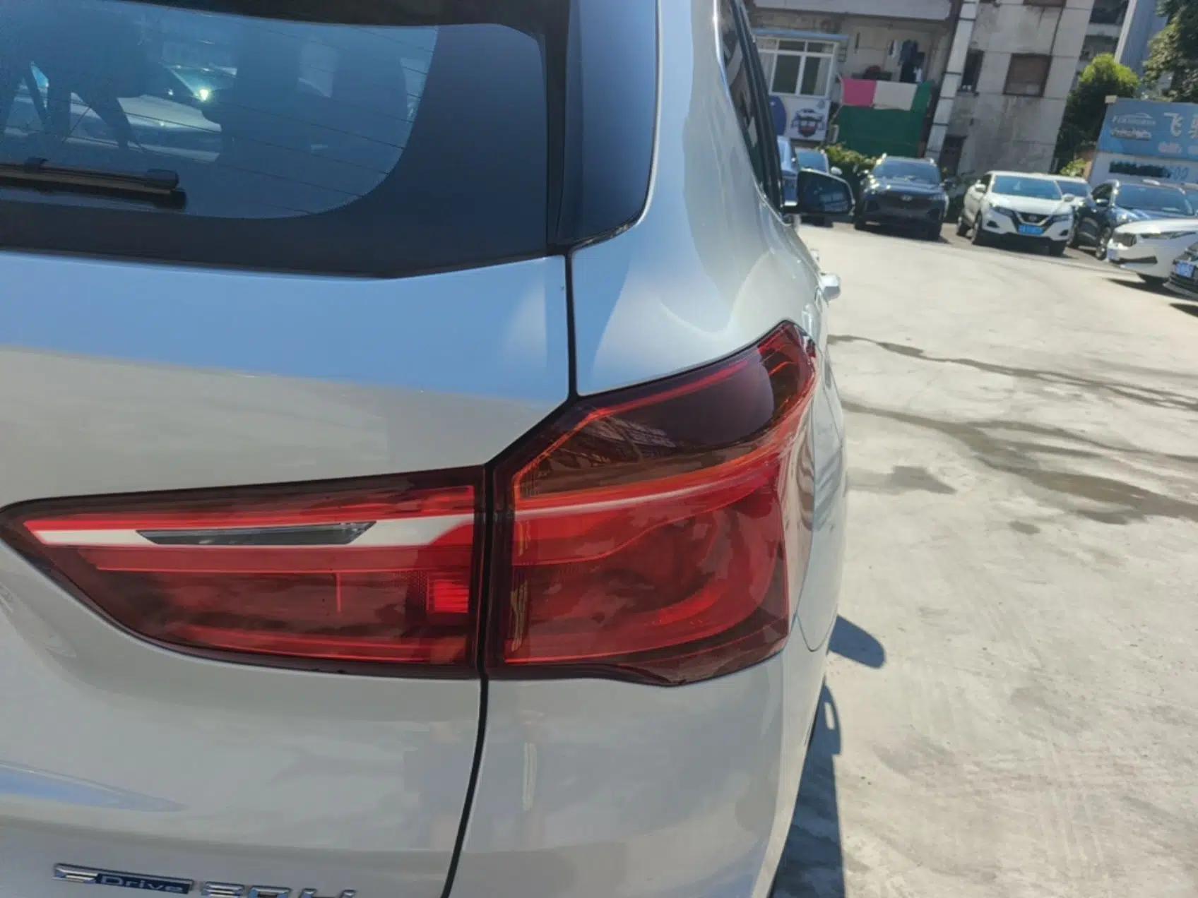 BMW X1 2019 sDrive20Li Leading Model — миниатюра 9