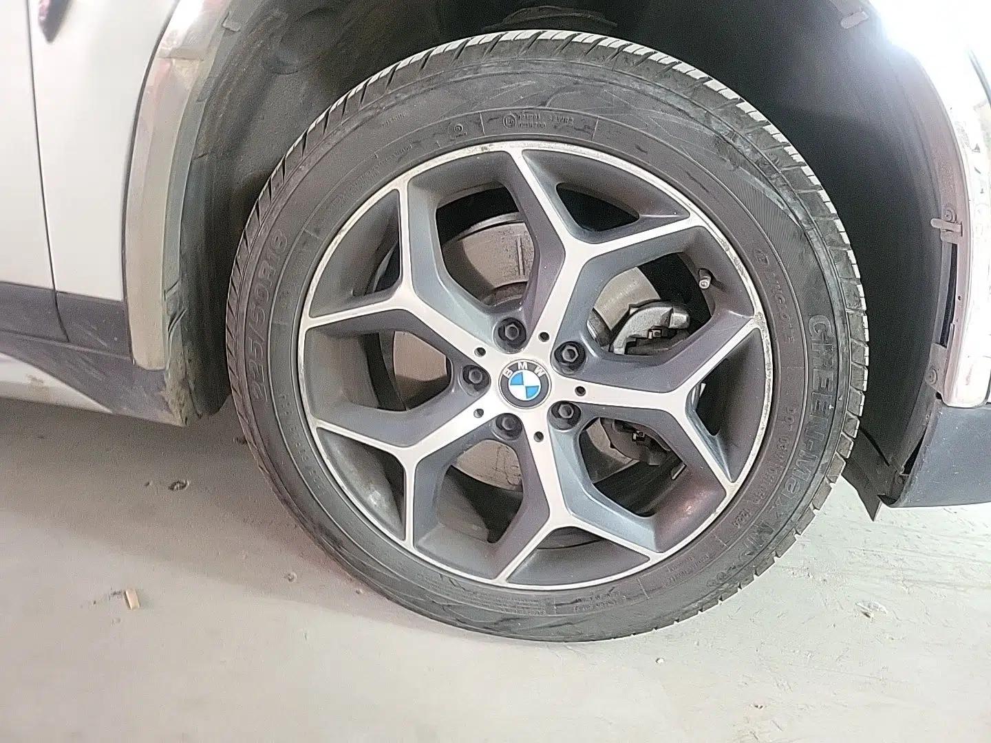 BMW X1 2018 xDrive20Li Luxury Edition — миниатюра 8