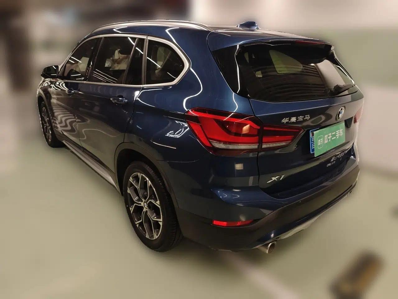 BMW X1 2021 sDrive20Li Premium Edition — миниатюра 4