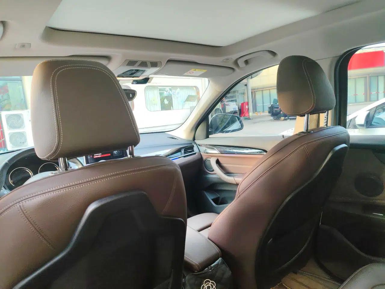 BMW X1 2020 sDrive20Li Fashion Model — миниатюра 18