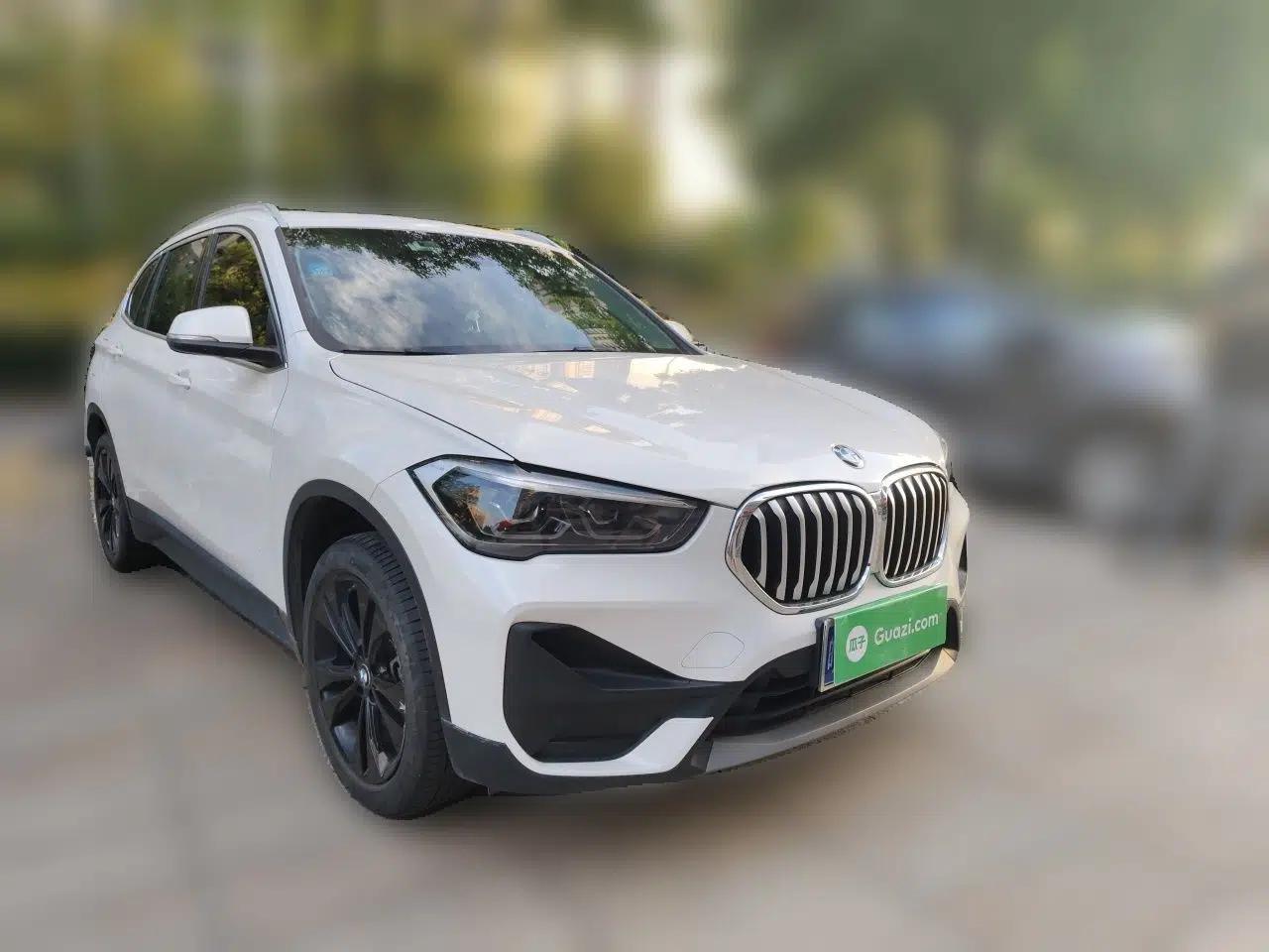 BMW X1 2020 sDrive20Li Fashion Model — миниатюра 3