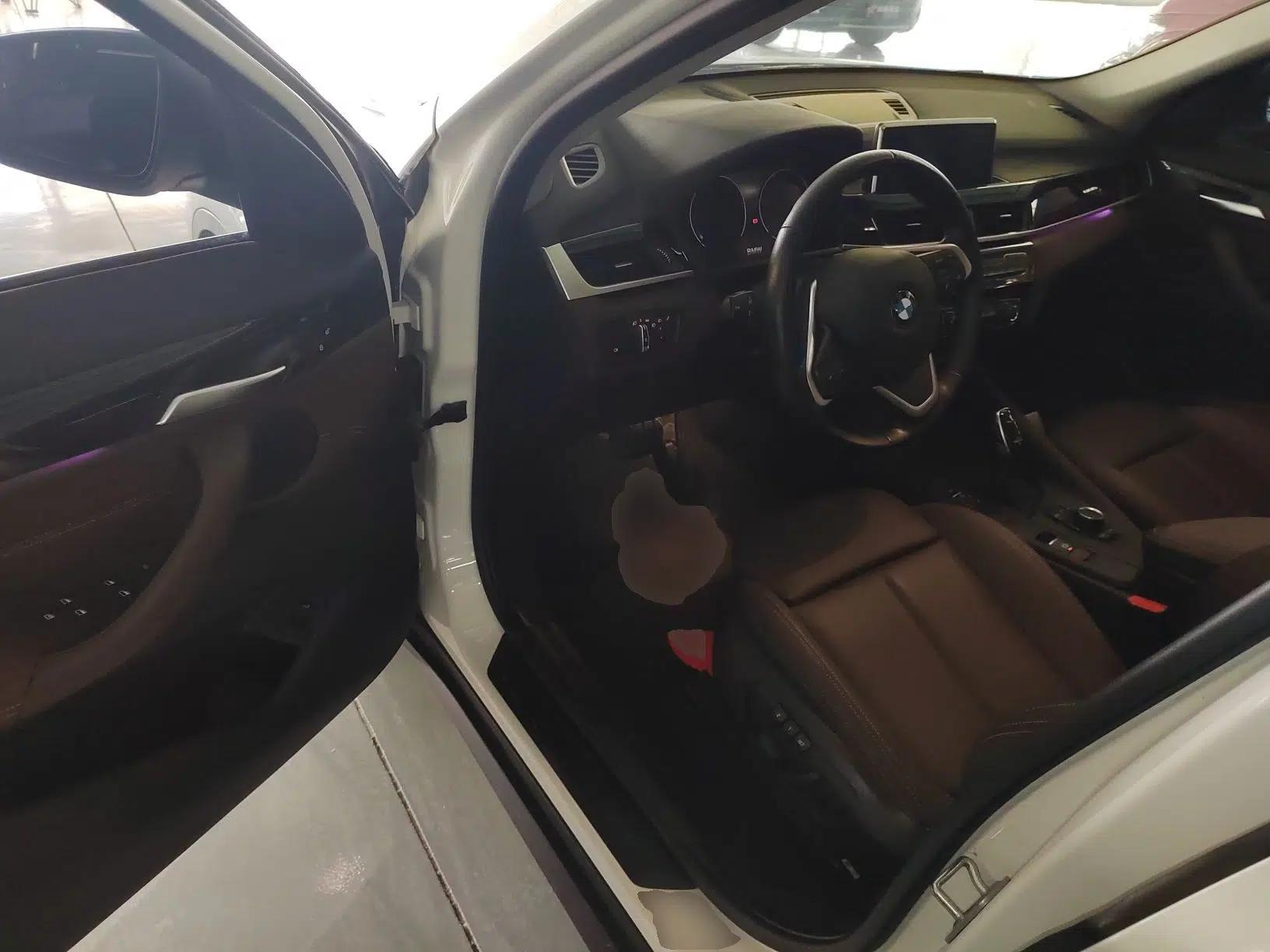 BMW X1 2020 sDrive20Li Fashion Model — миниатюра 18
