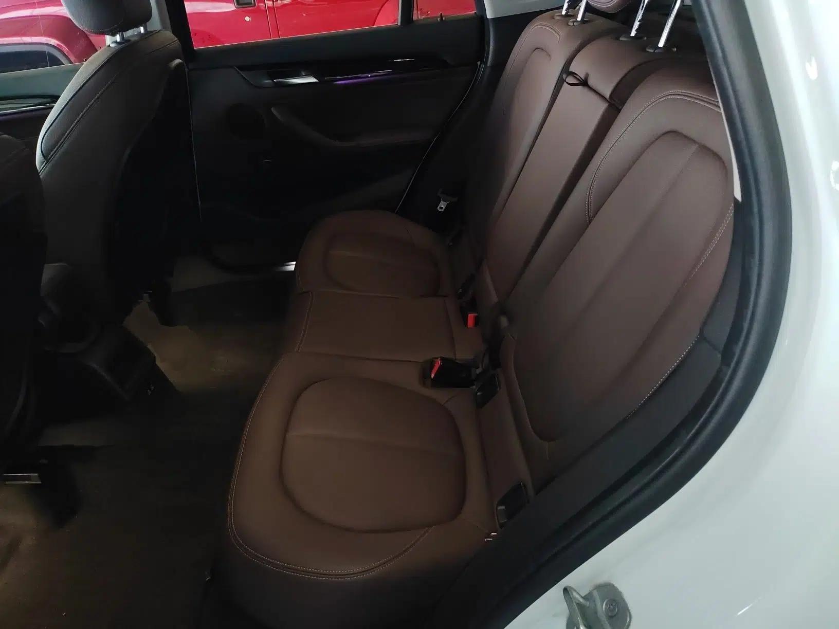 BMW X1 2020 sDrive20Li Fashion Model — миниатюра 20