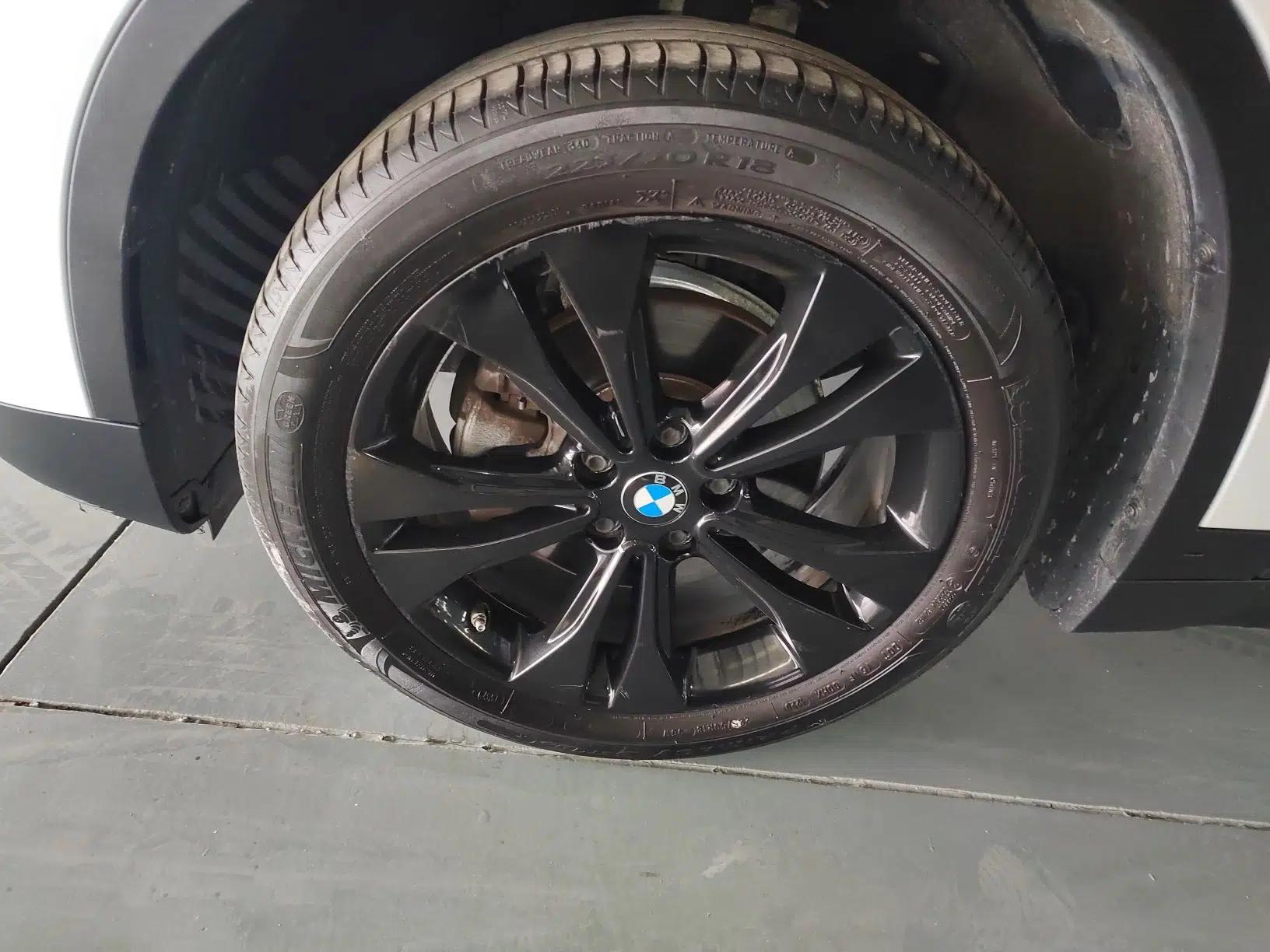 BMW X1 2020 sDrive20Li Fashion Model — миниатюра 10
