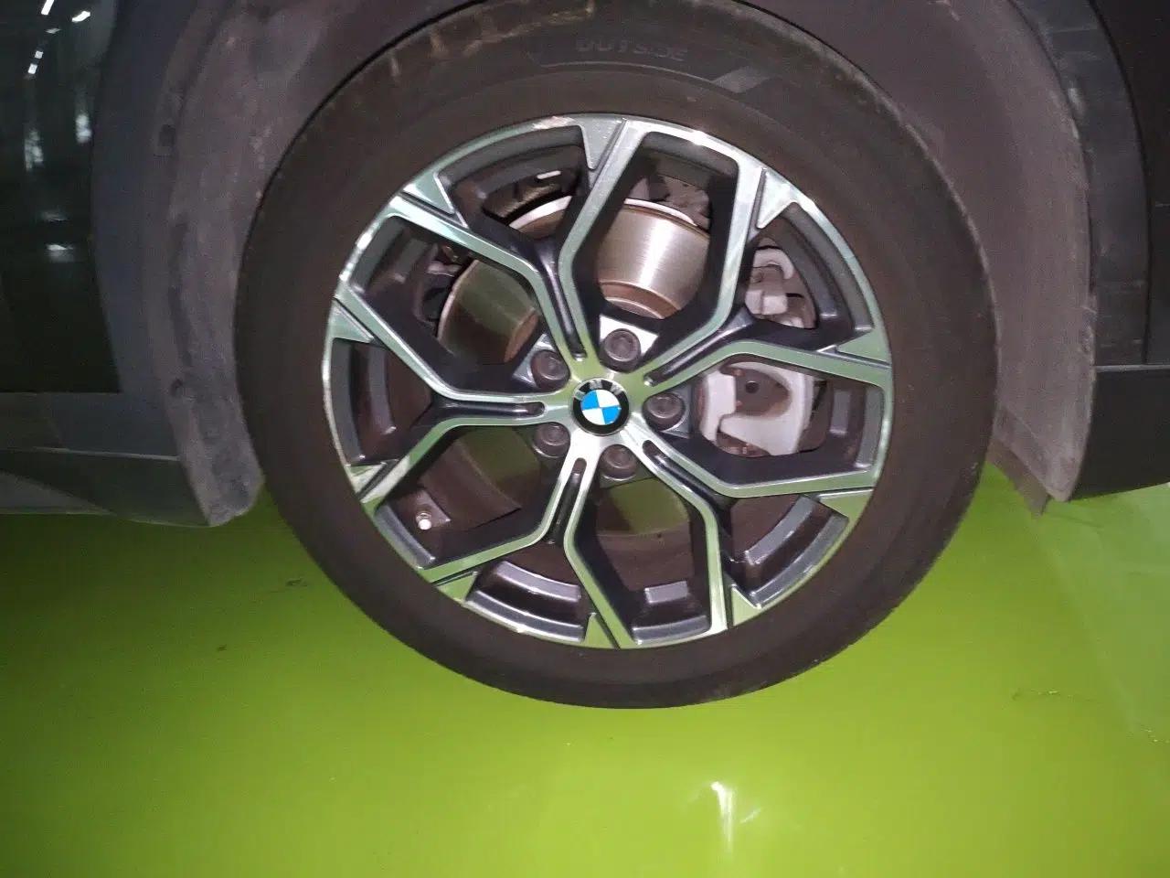 BMW X1 2021 sDrive25Li Leading Model — миниатюра 8