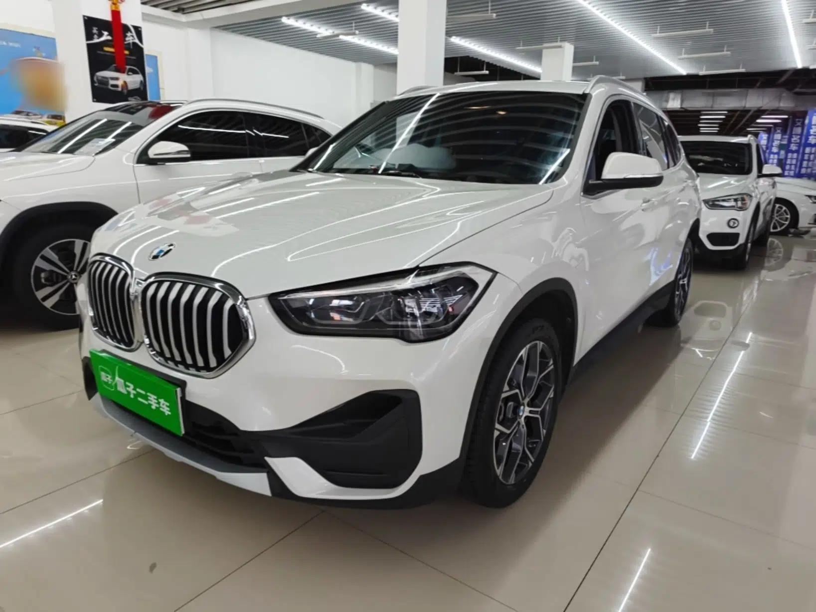 BMW X1 2021 Restyled sDrive25Li Leading Edition — миниатюра 1