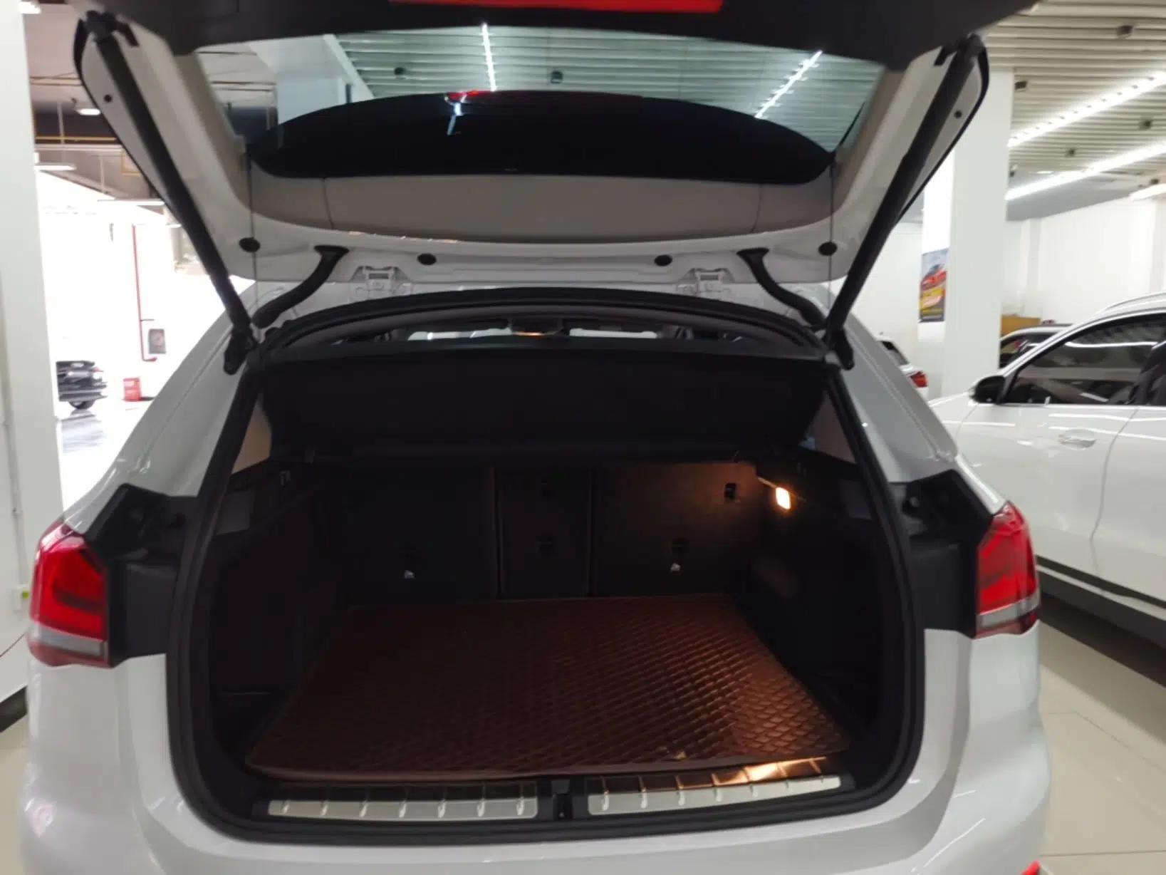 BMW X1 2021 Restyled sDrive25Li Leading Edition — миниатюра 22