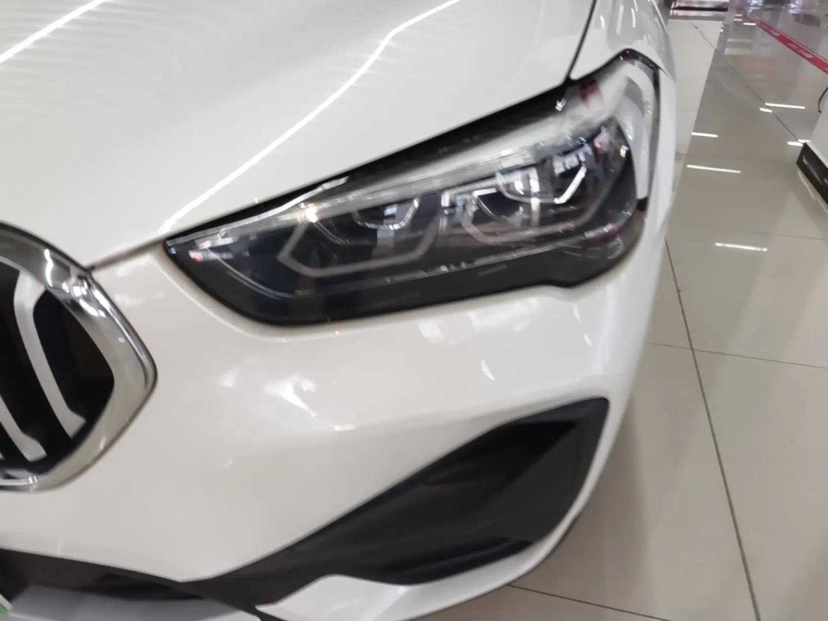 BMW X1 2021 Restyled sDrive25Li Leading Edition — миниатюра 8
