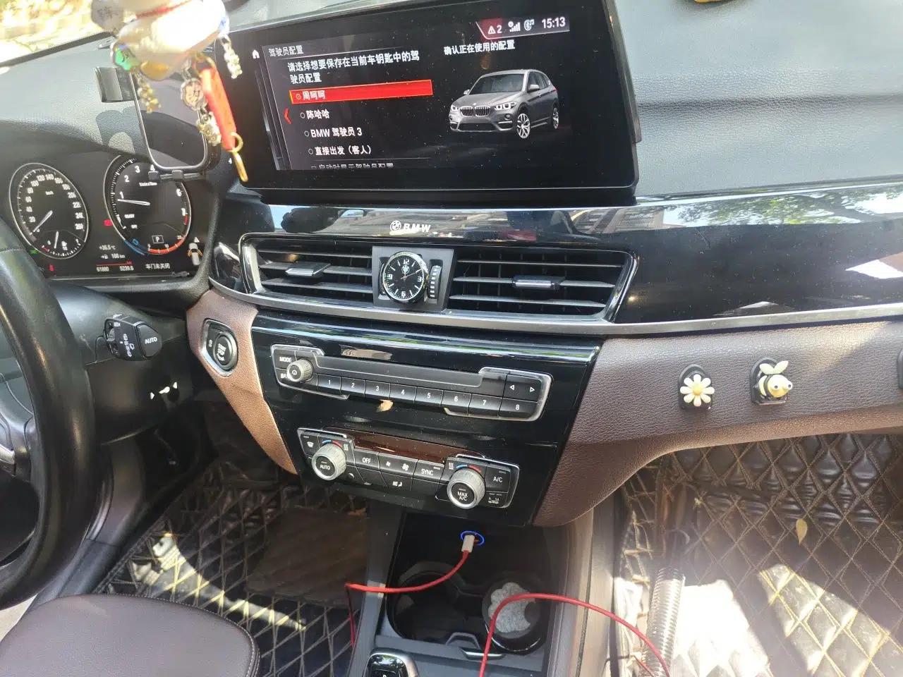 BMW X1 2022 sDrive25Li Leading Model — миниатюра 13