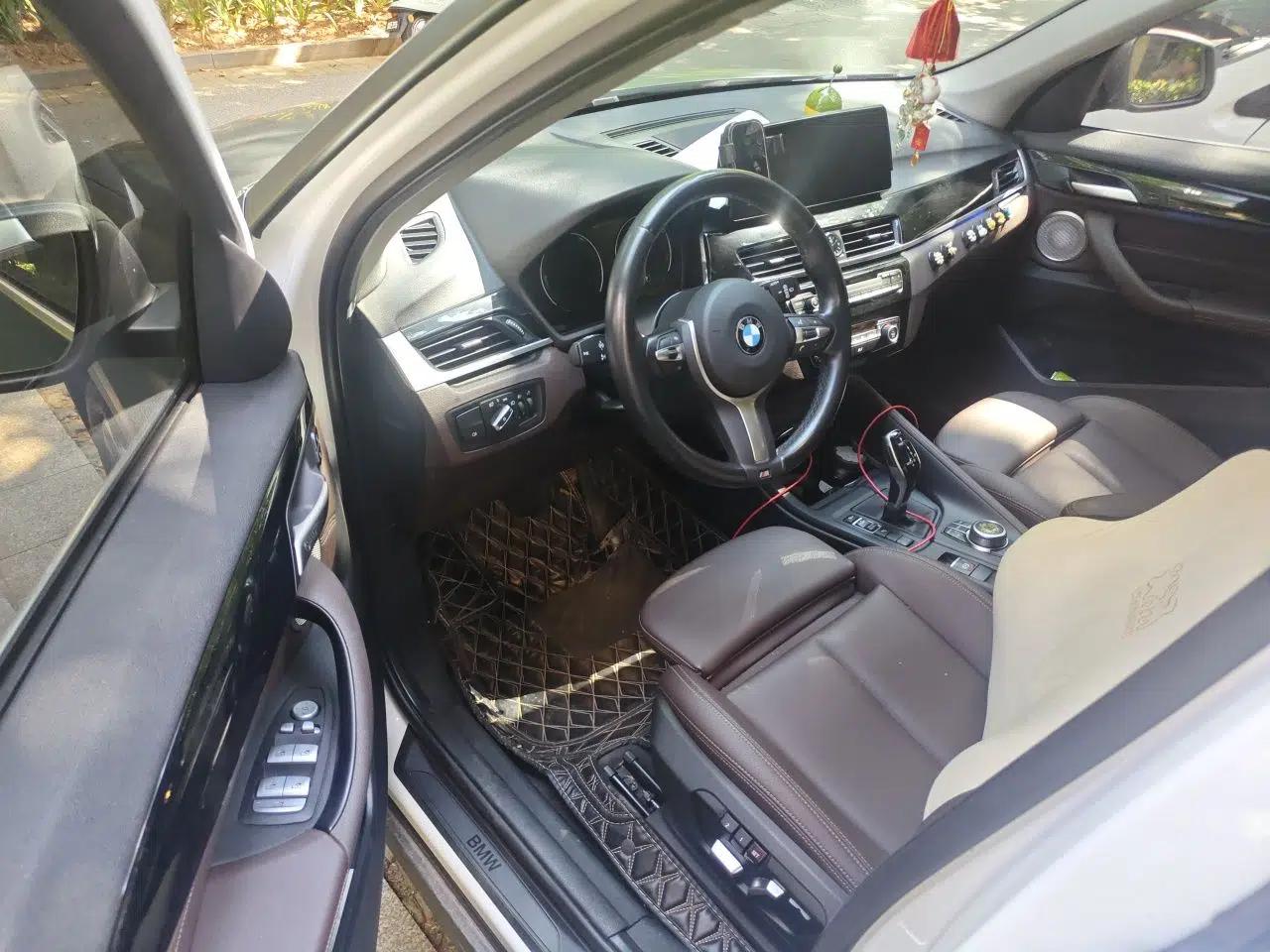 BMW X1 2022 sDrive25Li Leading Model — миниатюра 16