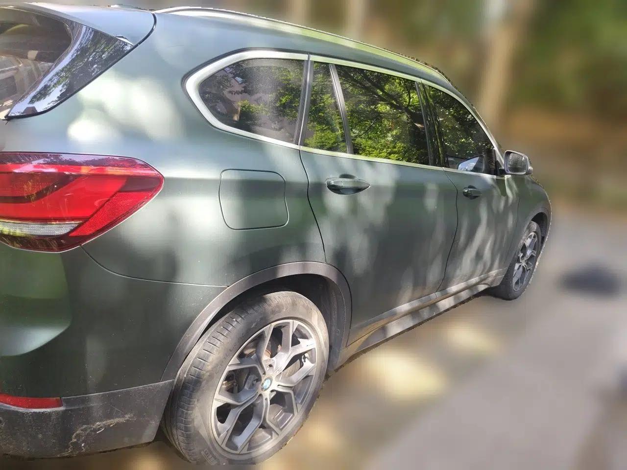 BMW X1 2022 sDrive25Li Leading Model — миниатюра 6