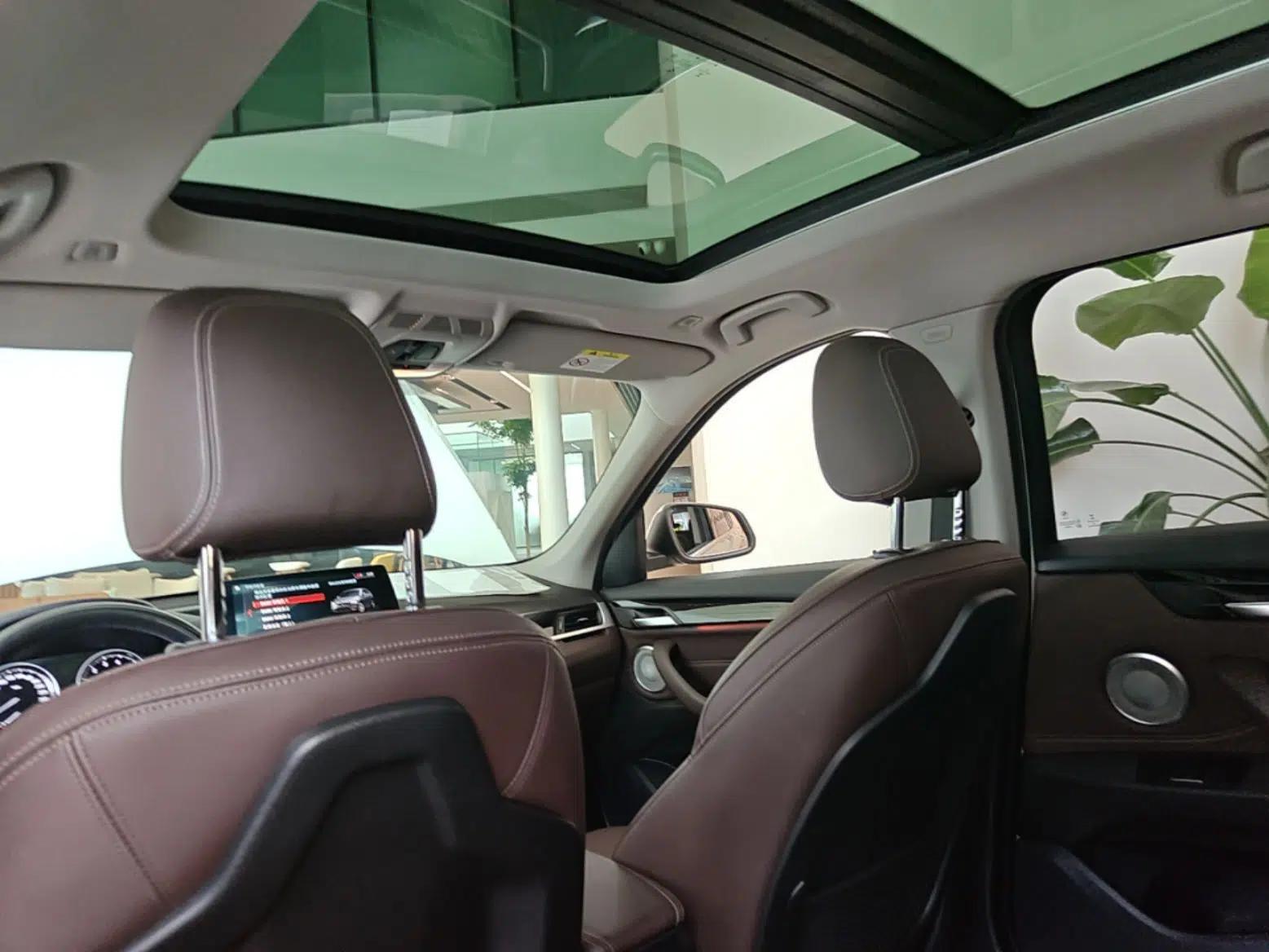 BMW X1 2021 Restyled sDrive25Li Leading Edition — миниатюра 21