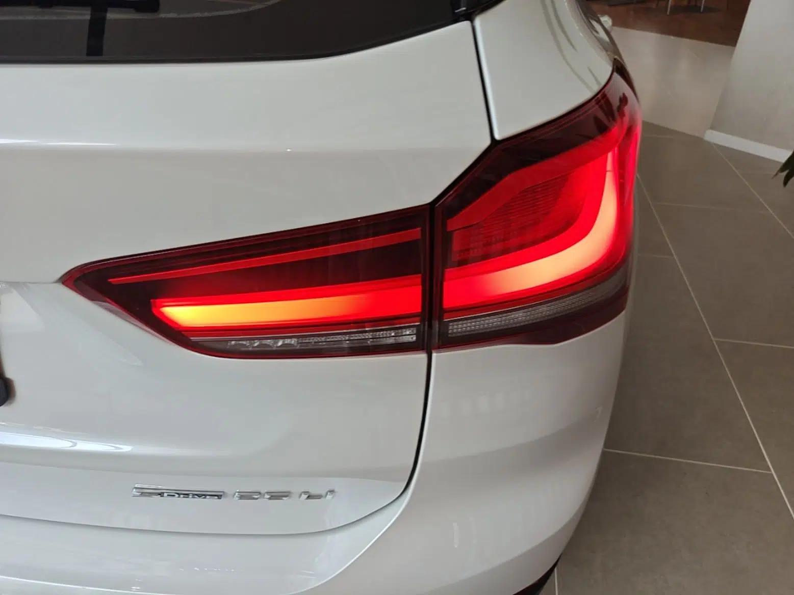 BMW X1 2021 Restyled sDrive25Li Leading Edition — миниатюра 9