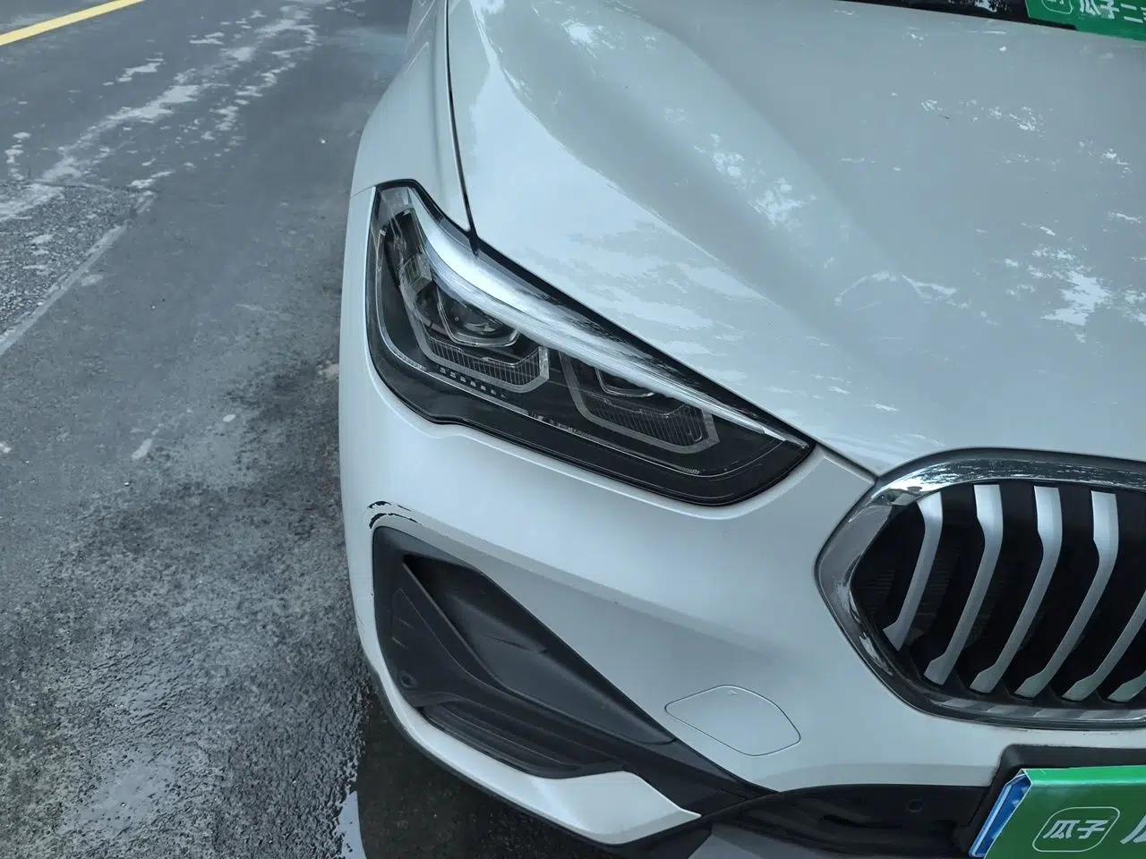 BMW X1 2022 sDrive25Li Leading Model — миниатюра 7