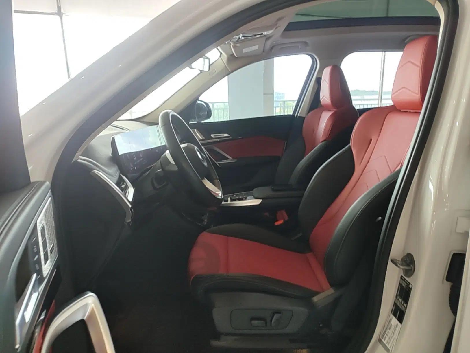 BMW X1 2023 sDrive25Li X Design Package — миниатюра 17