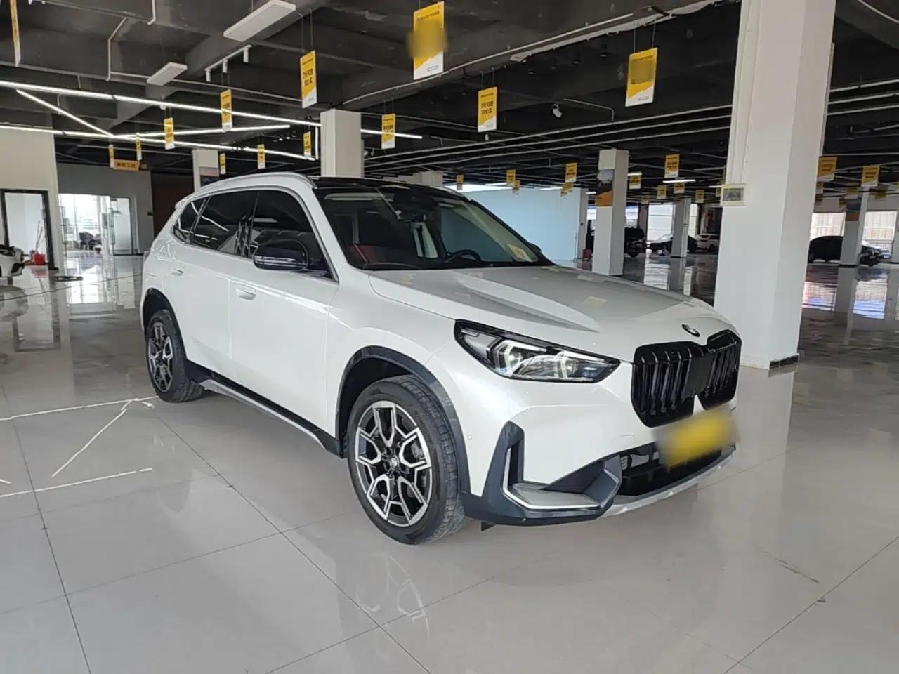 BMW X1 2023 sDrive25Li X Design Package — миниатюра 3