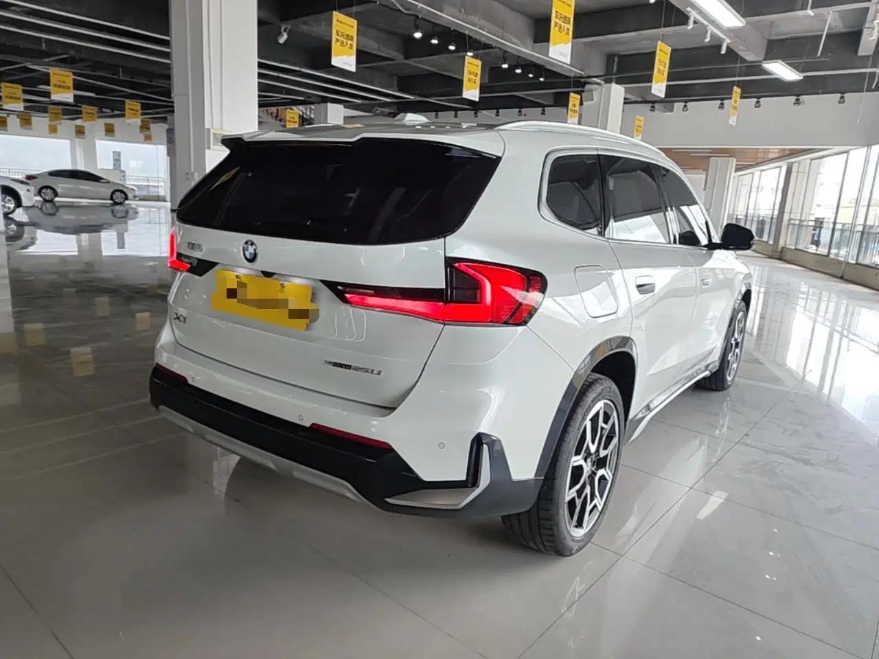 BMW X1 2023 sDrive25Li X Design Package — миниатюра 6