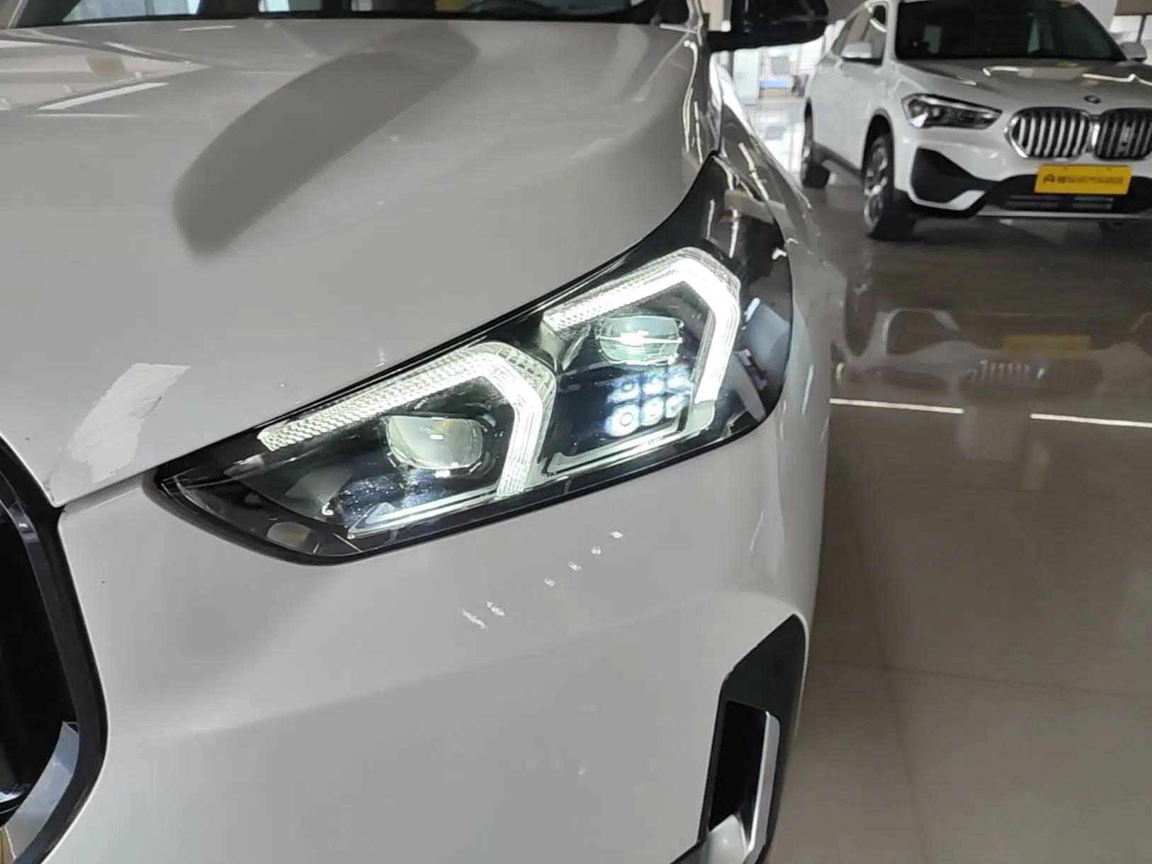 BMW X1 2023 sDrive25Li X Design Package — миниатюра 8
