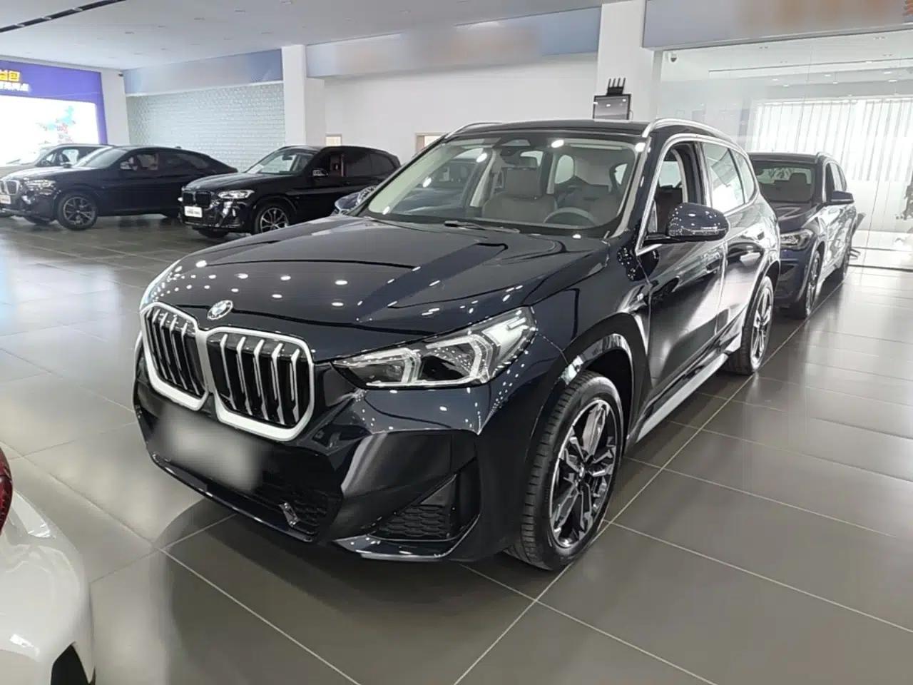 BMW X1 2024 sDrive25Li M Sport Package — миниатюра 1