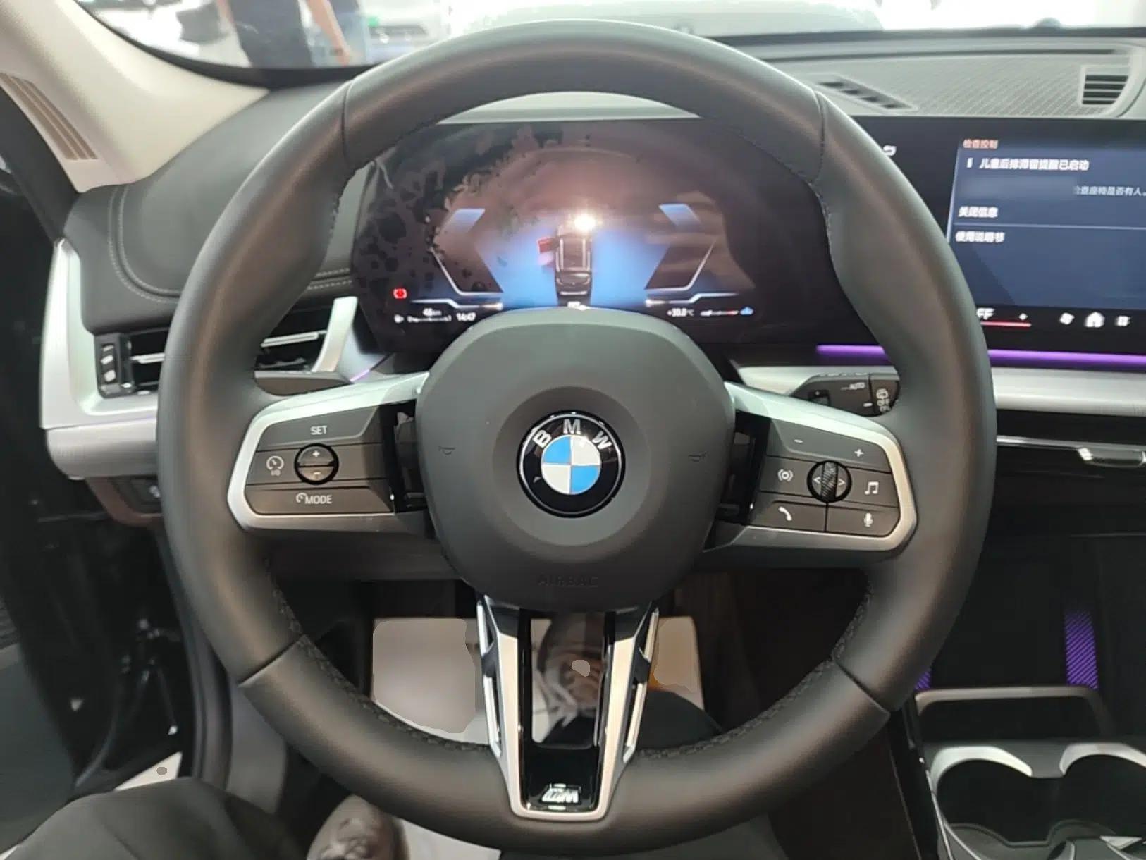 BMW X1 2024 sDrive25Li M Sport Package — миниатюра 13