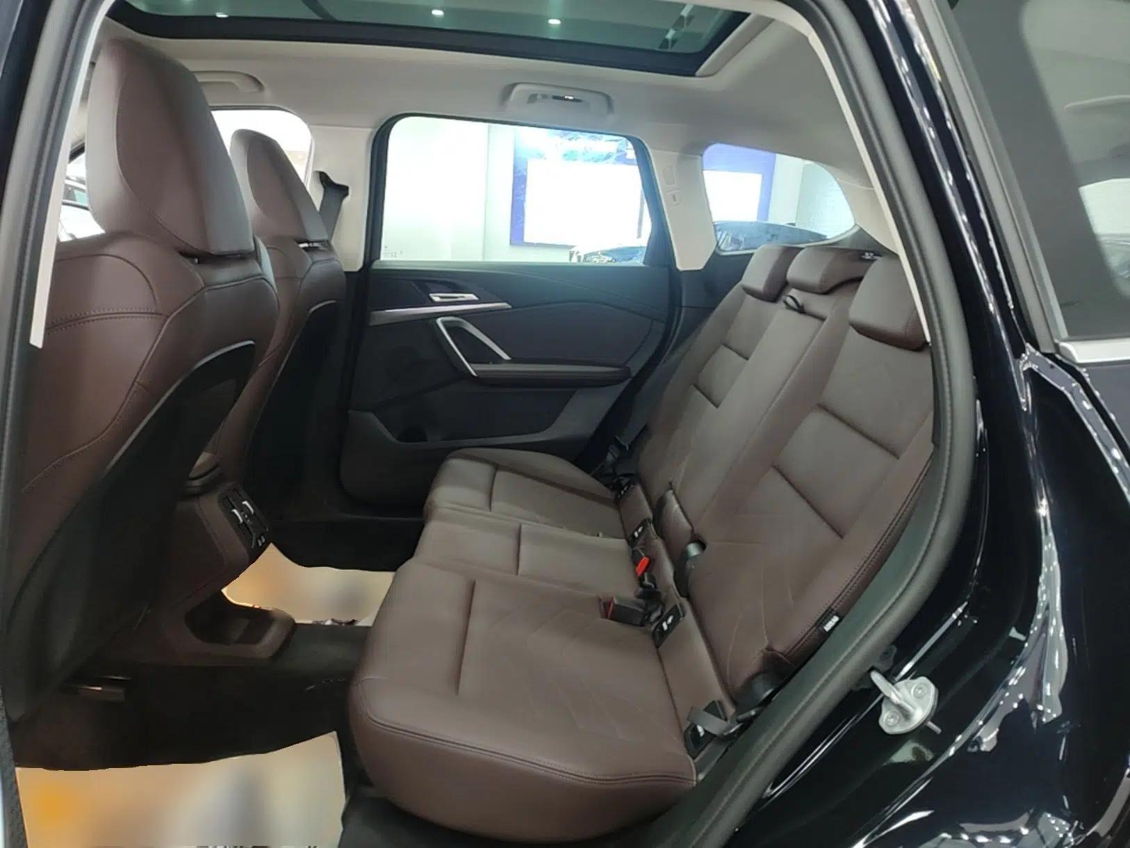 BMW X1 2024 sDrive25Li M Sport Package — миниатюра 20