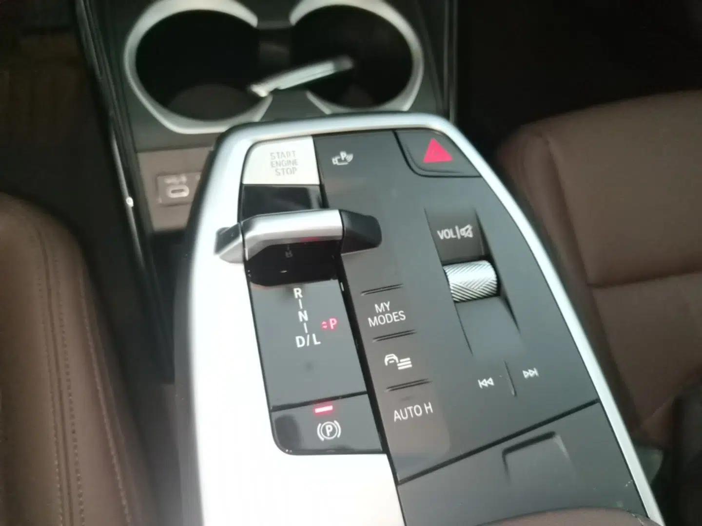 BMW X1 2023 sDrive25Li M Sport Package — миниатюра 16