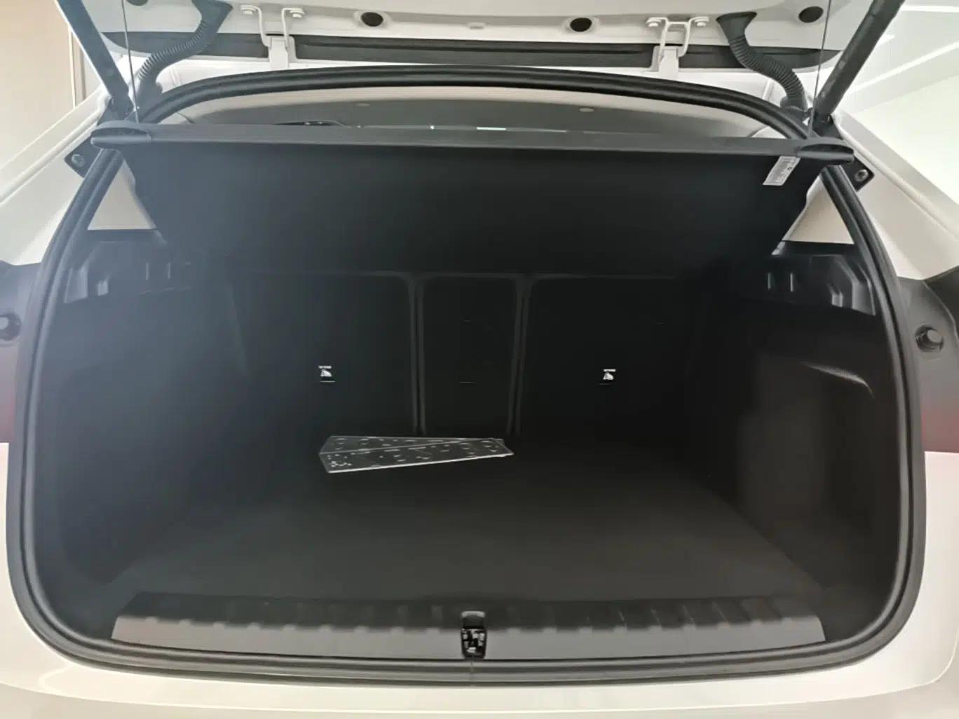 BMW X1 2024 sDrive25Li X Design Package — миниатюра 22