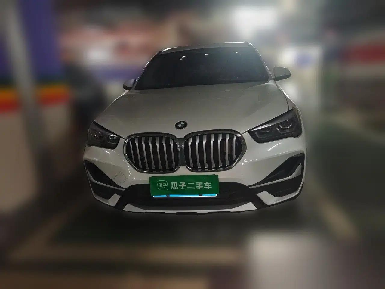 BMW X1 2021 xDrive25Li Luxury Model — миниатюра 2