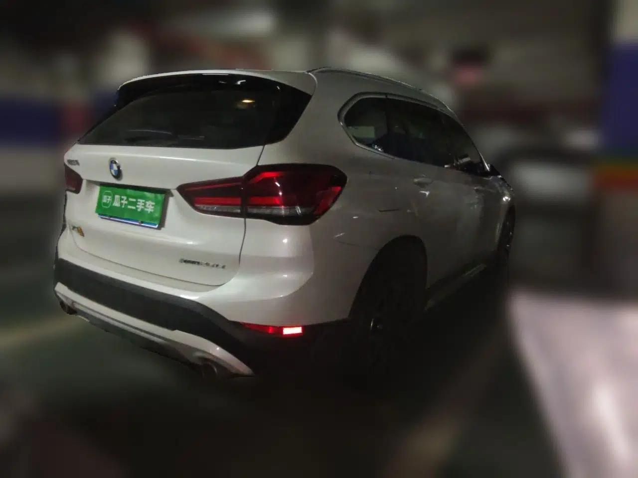 BMW X1 2021 xDrive25Li Luxury Model — миниатюра 6