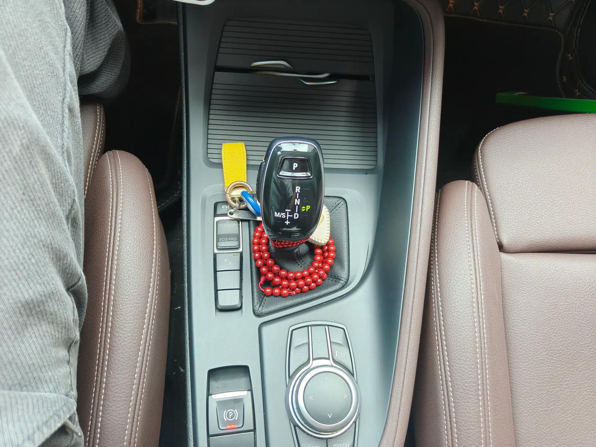 BMW X1 2022 sDrive25Li Leading Model — миниатюра 14