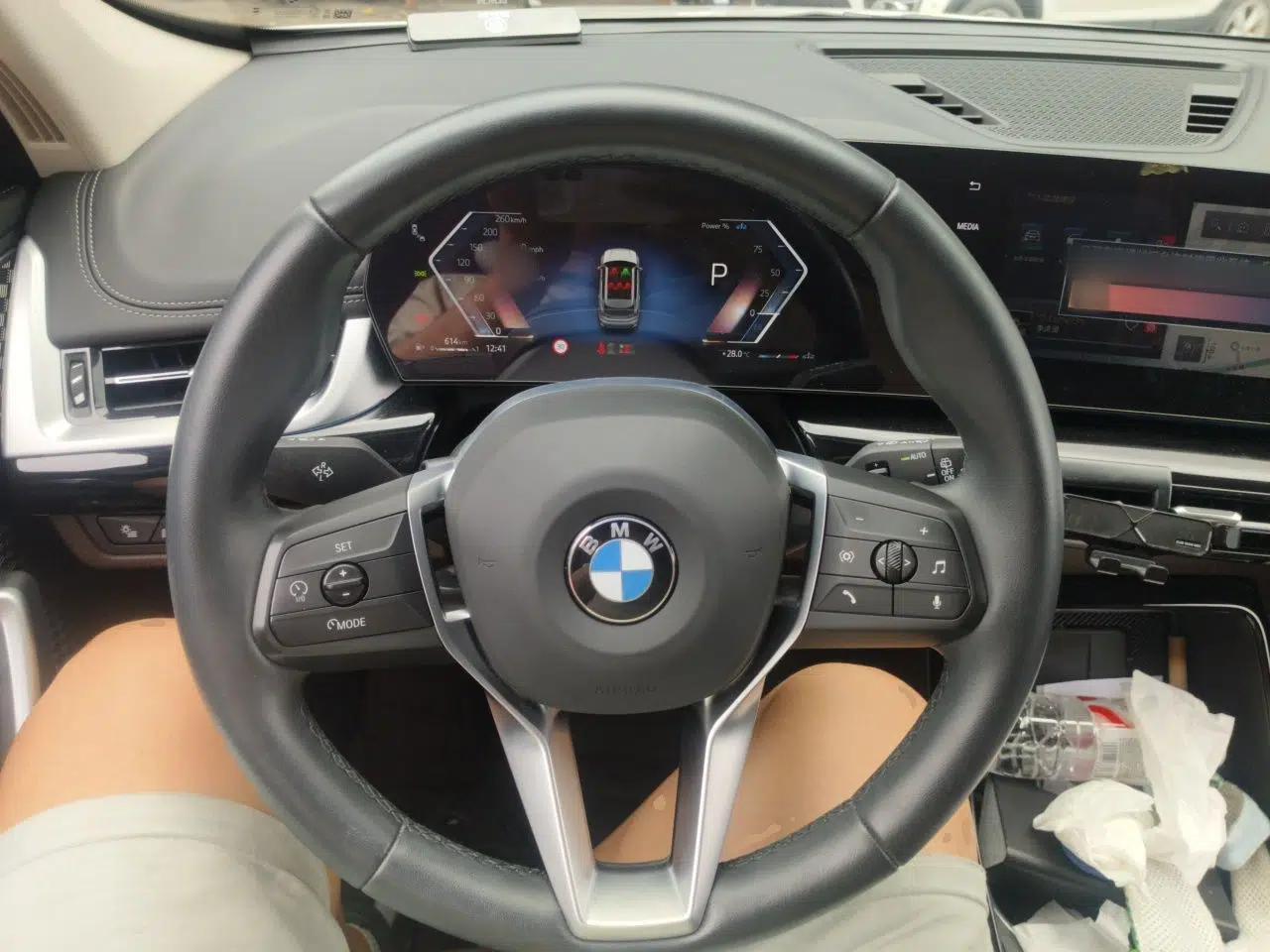 BMW X1 2023 sDrive25Li X Design Package — миниатюра 10