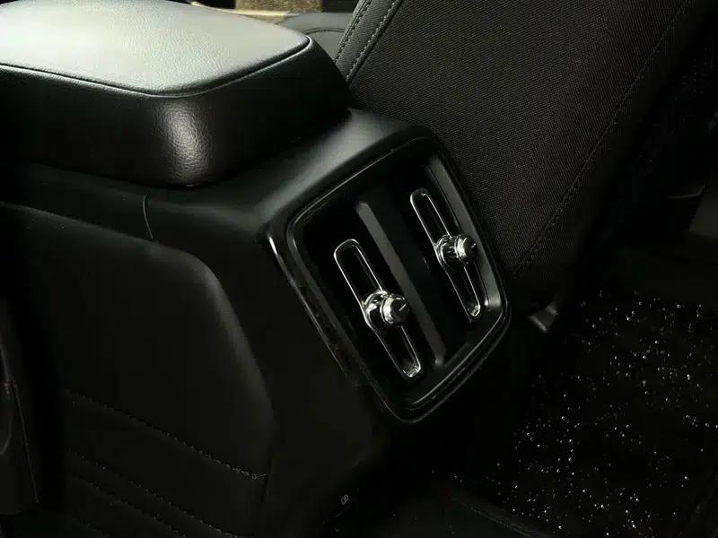 2021 Volvo XC40 T4 AWD Inscription Sport — миниатюра 12
