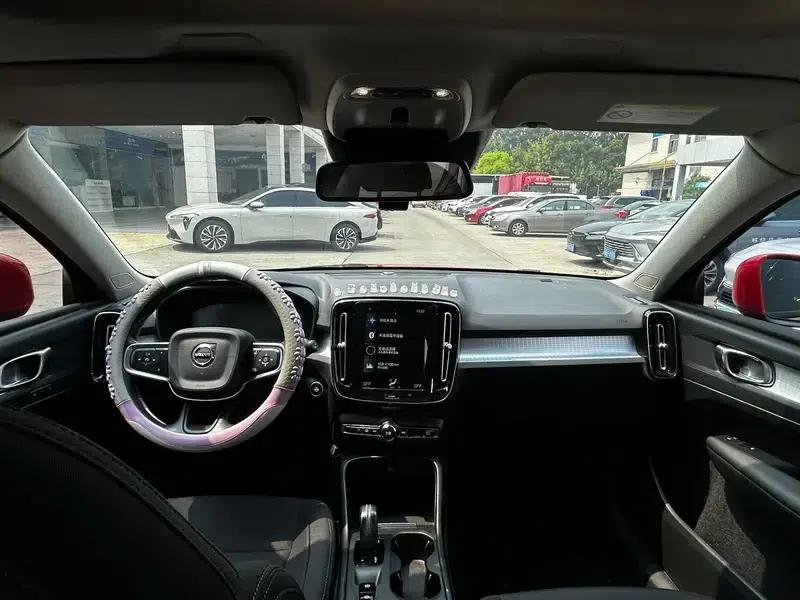 2021 Volvo XC40 T4 AWD Inscription Sport — миниатюра 15