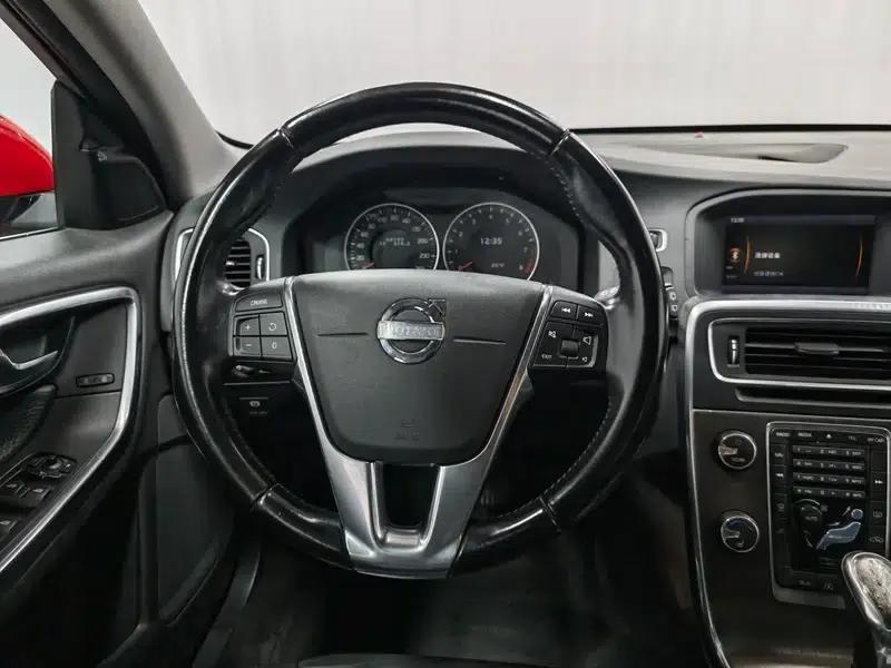 2013 Volvo V60 T5 Smart Edition — миниатюра 16