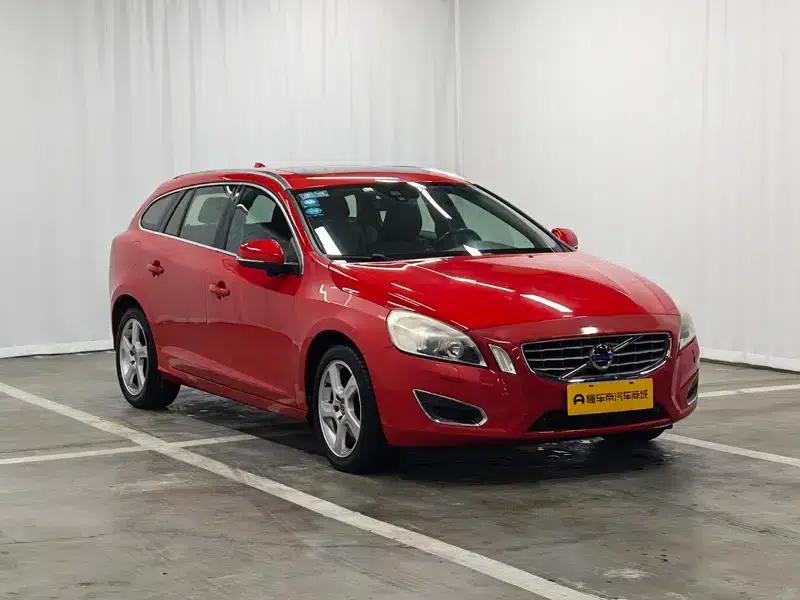 2013 Volvo V60 T5 Smart Edition — миниатюра 3