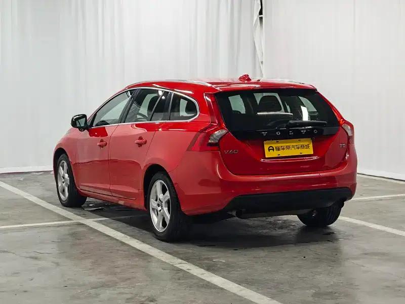 2013 Volvo V60 T5 Smart Edition — миниатюра 5