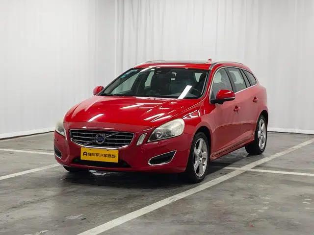2013 Volvo V60 T5 Smart Edition