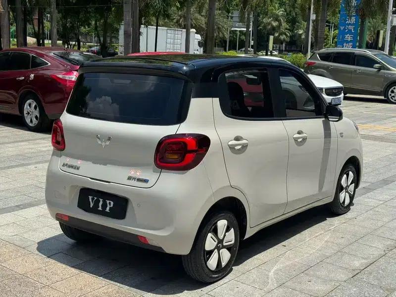 Wuling Hongguang MINIEV 2025 Model, 205km/h, Lithium Iron Phosphate, Four-Door Version, Premium+ Edition — миниатюра 4