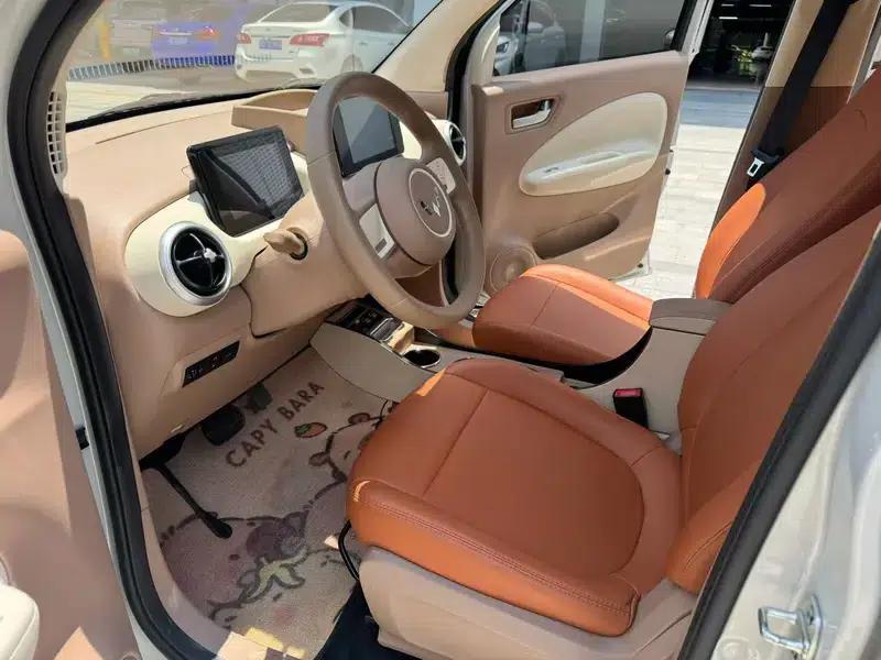 Wuling Hongguang MINIEV 2025 Model, 205km/h, Lithium Iron Phosphate, Four-Door Version, Premium+ Edition — миниатюра 8