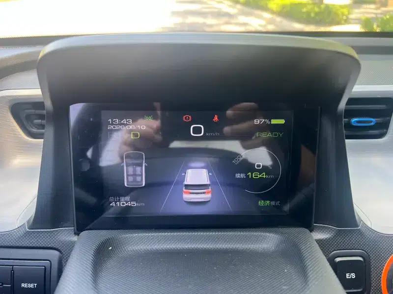 Wuling Hongguang MINIEV 2021 Macaron Premium Edition (Lithium Iron Phosphate) — миниатюра 9