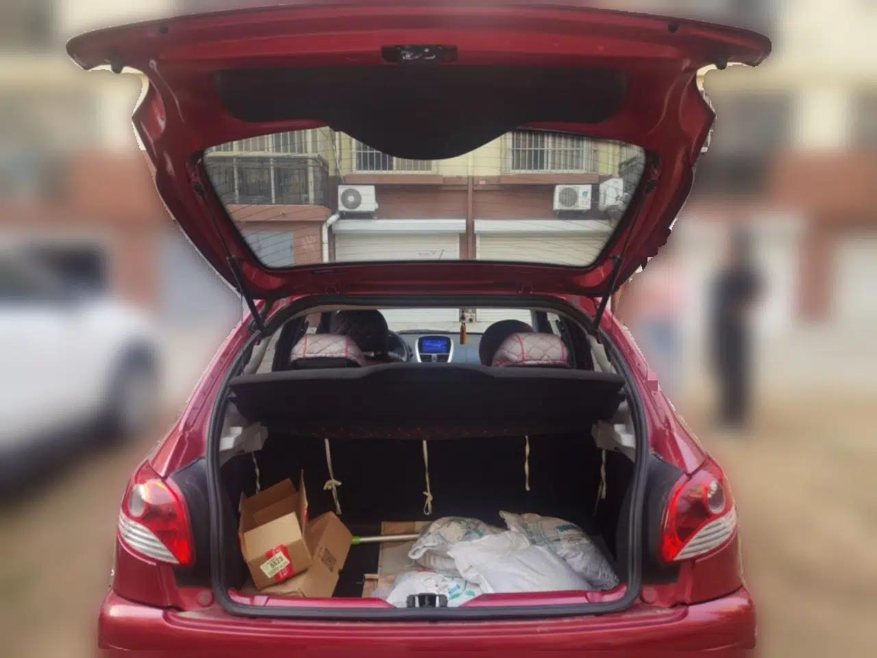 Peugeot 207 2011 Hatchback 1.4L Manual Yule Edition — миниатюра 19