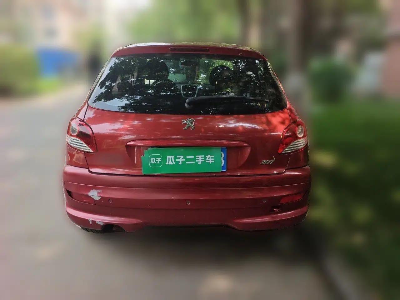 Peugeot 207 2011 Hatchback 1.4L Manual Yule Edition — миниатюра 5
