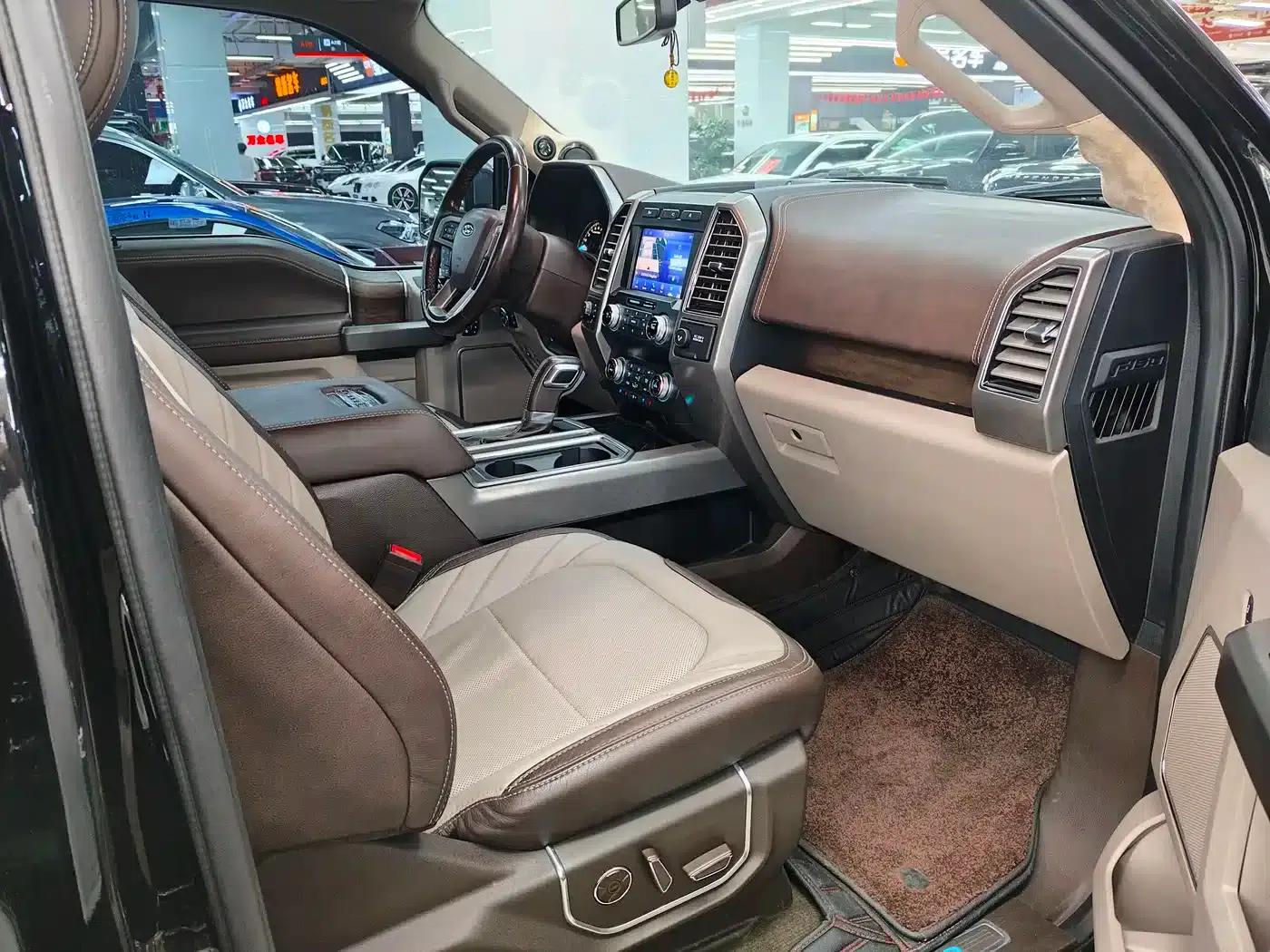 Ford F-150 Raptor 2019 3.5T LTD — миниатюра 8