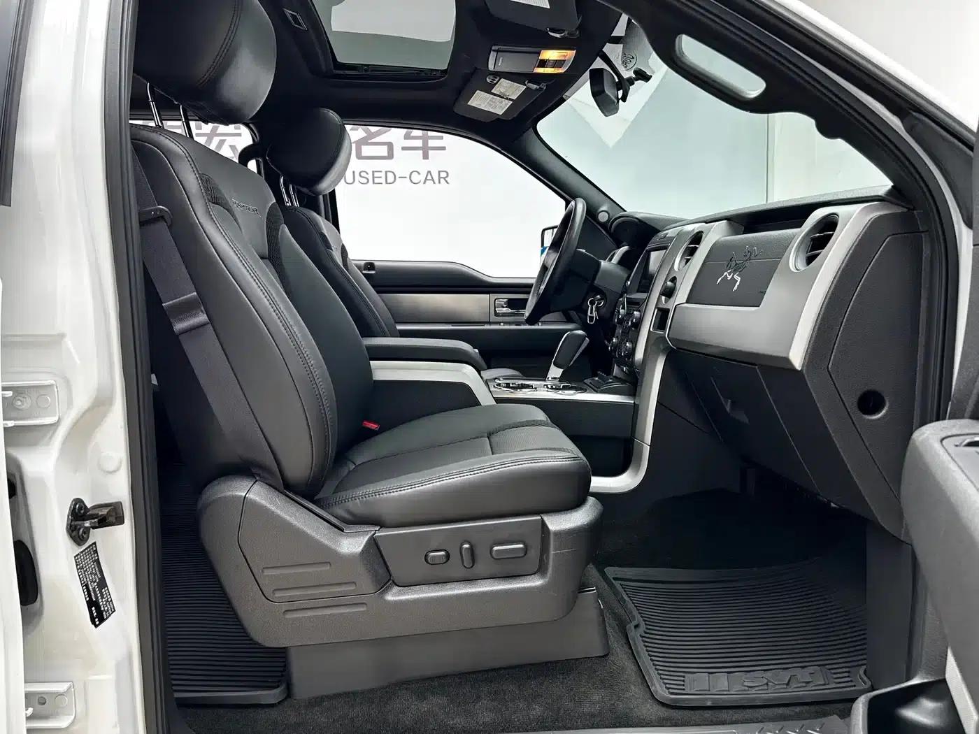 2014 Ford F-150 Raptor 6.2L US Version — миниатюра 19