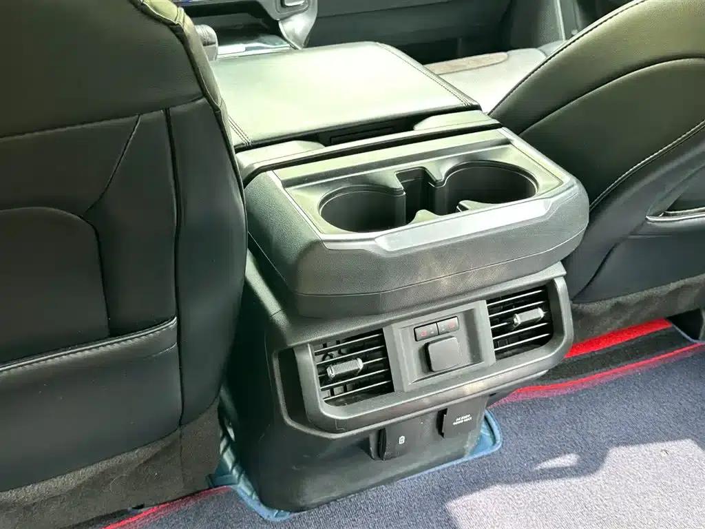 2022 Ford F-150 Raptor 3.5T — миниатюра 17